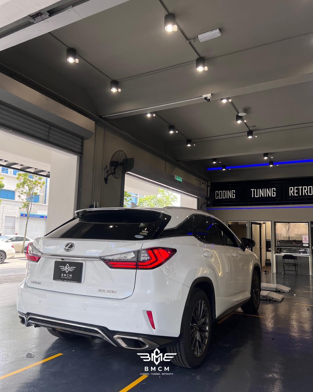 Lexus RX300 Apple CarPlay/Android Auto Module