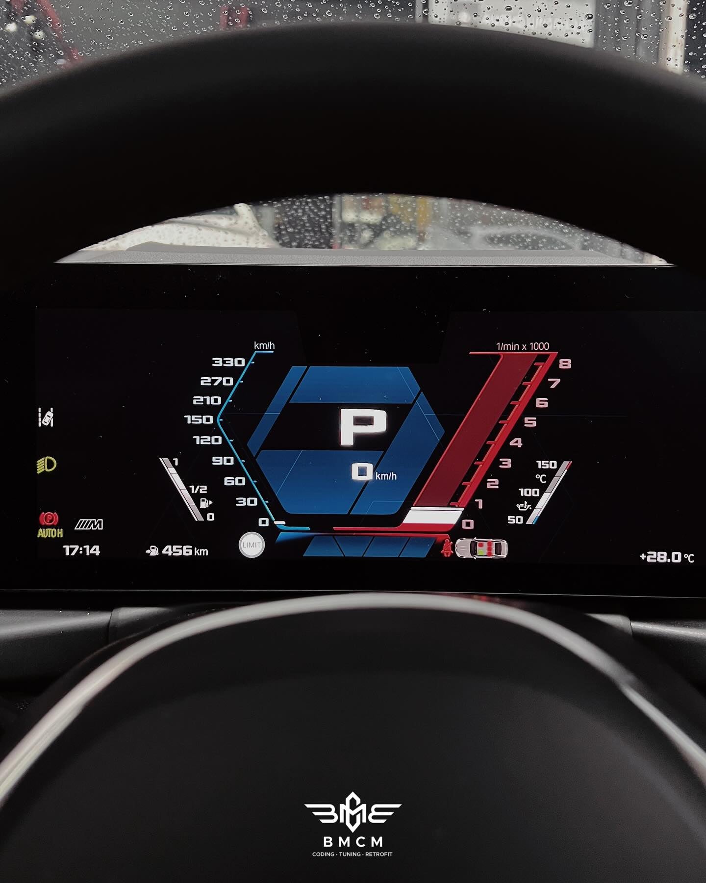 BMW iDrive 8 M Track Cluster (G2x)