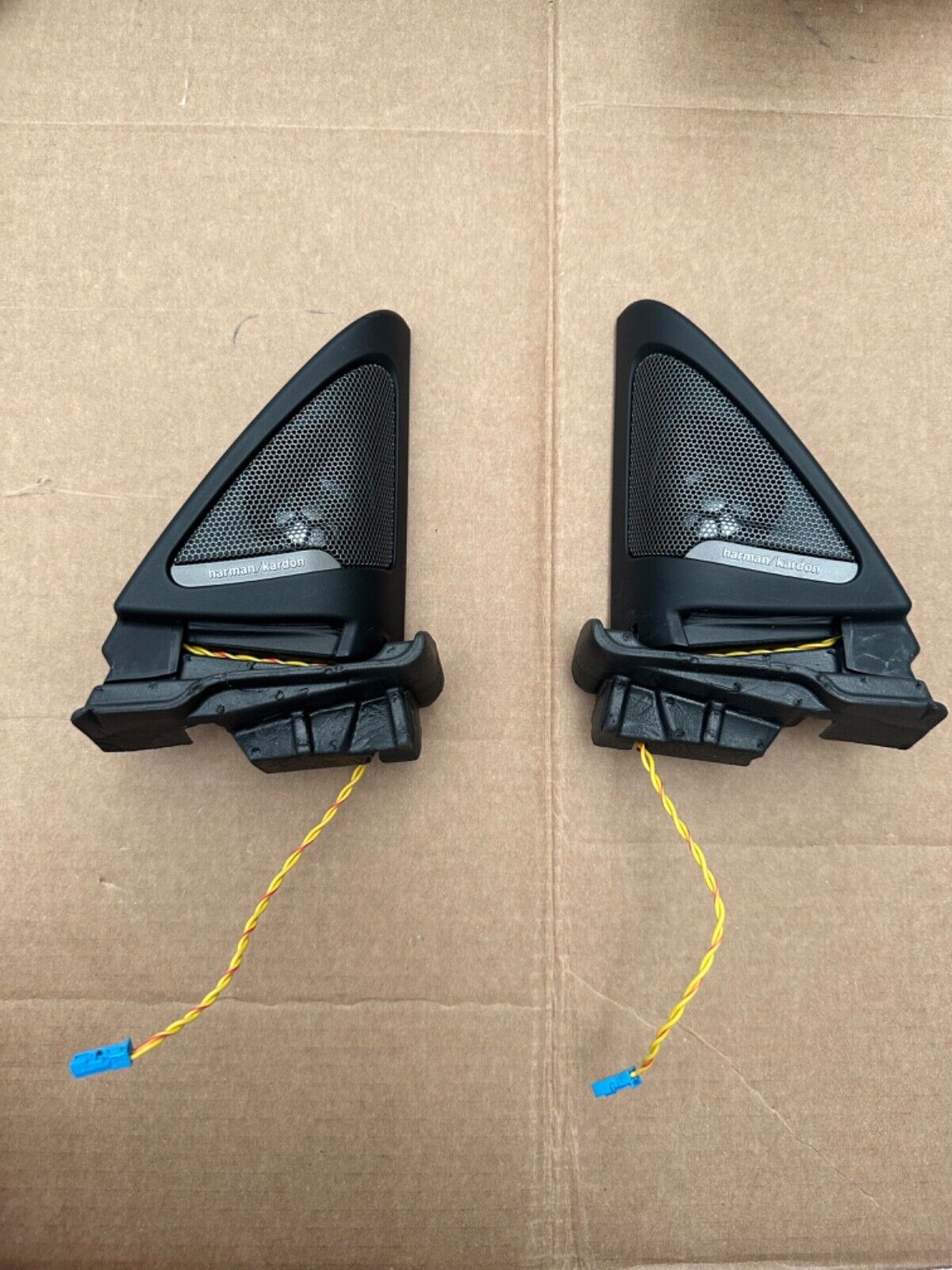 BMW F32/F33/F82/F83 - A Pillar Speaker Tweeter Carrier