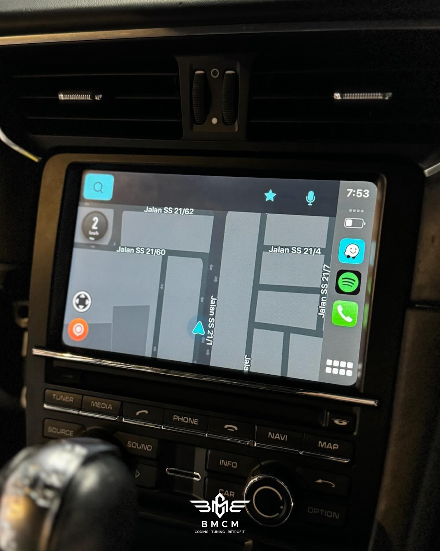 Aftermarket Porsche PCM 3.1 Apple CarPlay/Android Auto Module